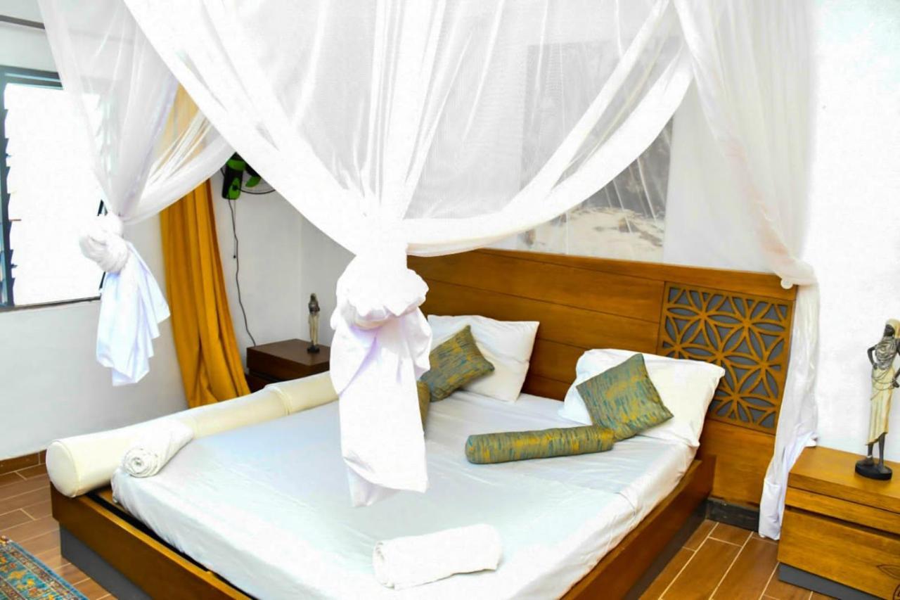 אוקונדה Mavericks Convenient Cozy Loft In Diani'S Cbd מראה חיצוני תמונה